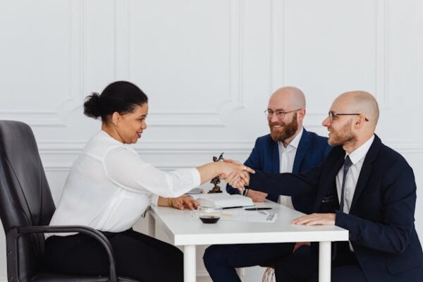 Workplace conflict examples. Workplace conflict resolution. Managing conflict in the modern workplace. Importance of effective communication. How to resolve conflict at work. Causes of workplace conflict.